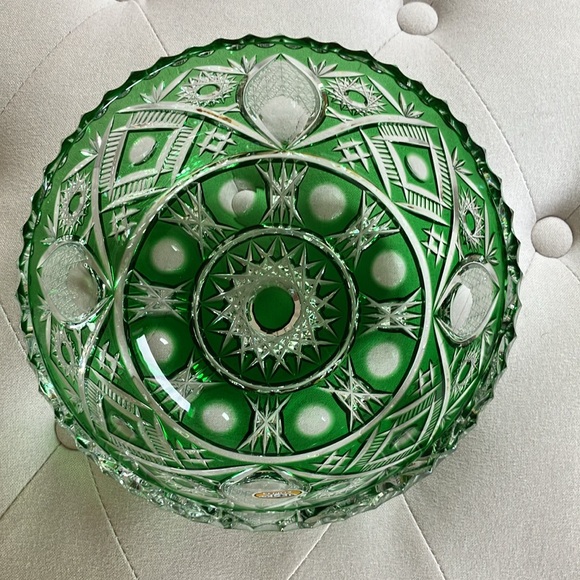 💚Green Cut Crystal Glass Bowl💚 - Picture 3 of 3